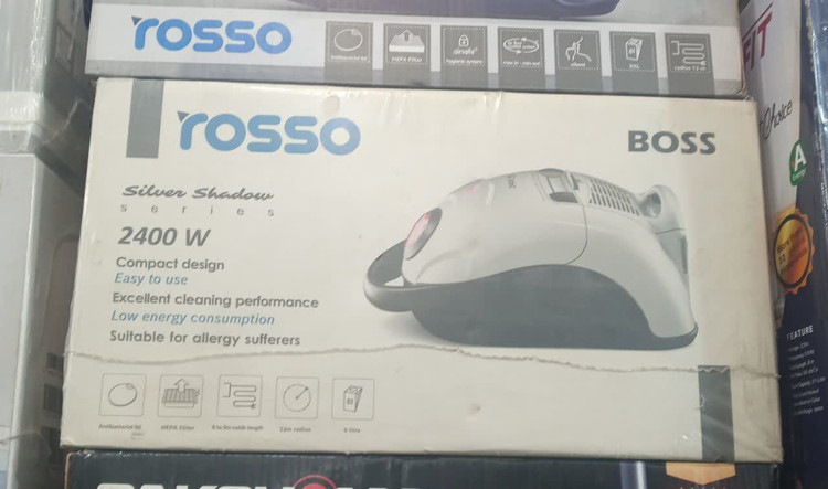 جاروبرقی روسو مدل باس (Boss) ۲۴۰۰ وات رنگ نقره ای